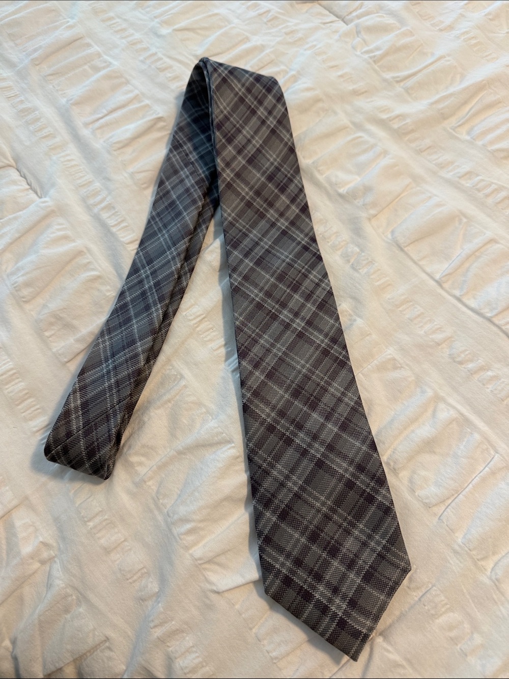 Classic Gray Silk Plaid Men's Tie - Unbranded